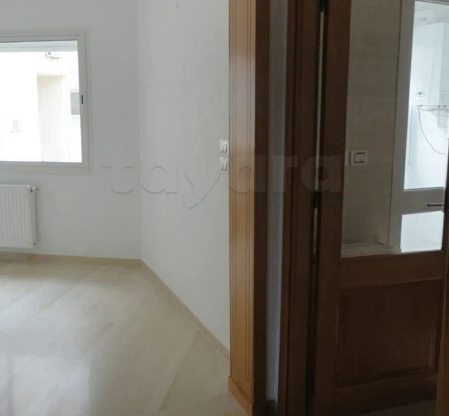 Ariana Ville&nbsp;Cite Ennasr 1&nbsp;Location&nbsp;Appart. 2 pi�ces&nbsp;S1 de haut standing  900 d ennasr 1