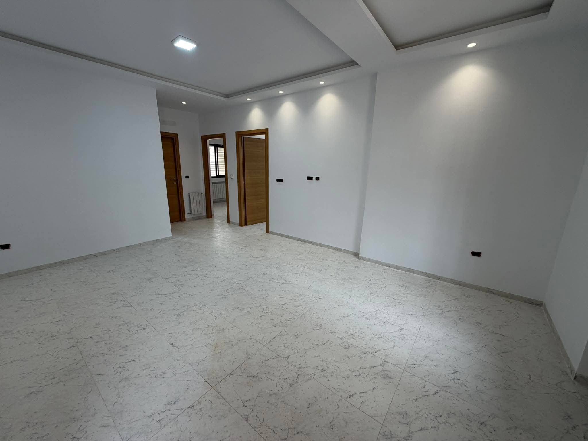 Raoued&nbsp;Cite Ennkhilet&nbsp;Location&nbsp;Appart. 3 pi�ces&nbsp;S2 rdc  1150 d ennkhilete ariana