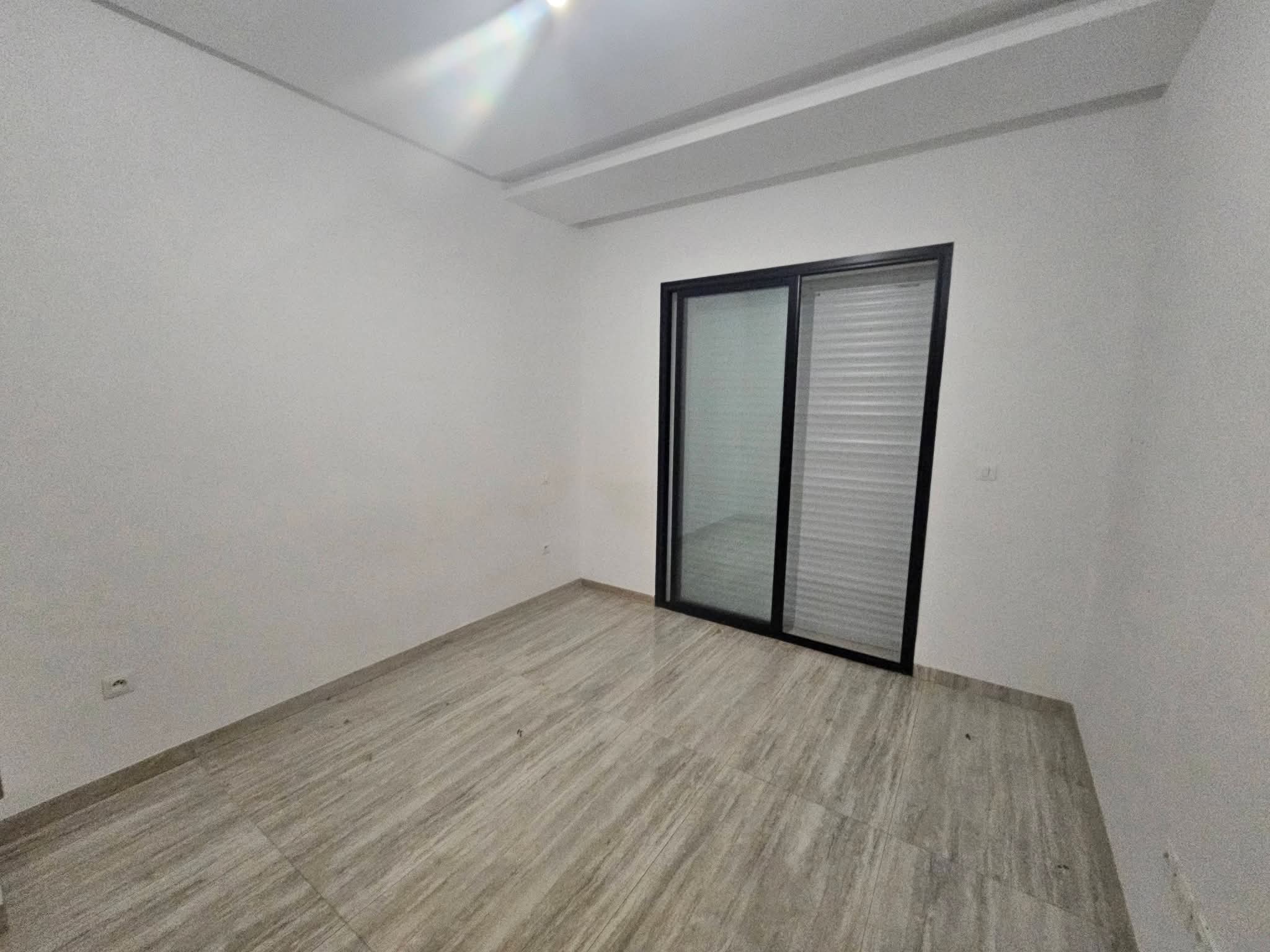 Ariana Ville&nbsp;Cite Ennasr 2&nbsp;Location&nbsp;Appart. 2 pi�ces&nbsp;S1 1050 d ennasr 2