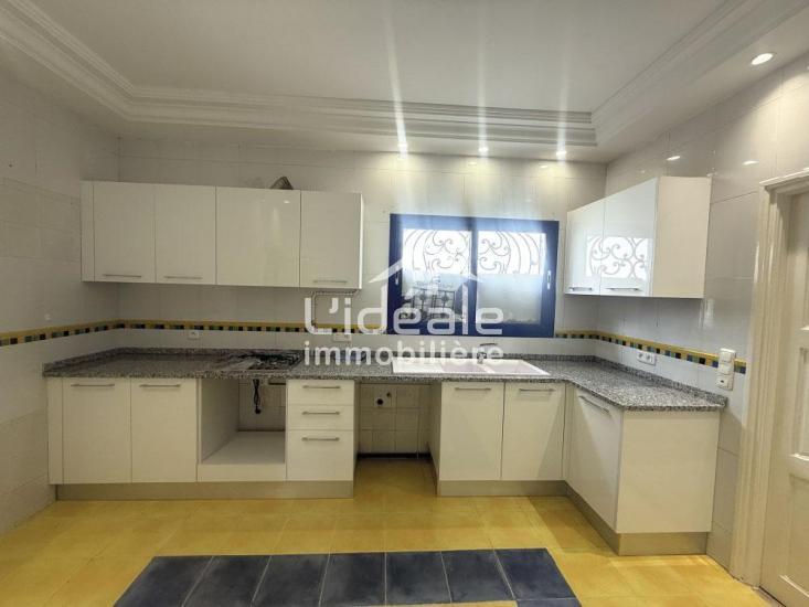 Hammamet&nbsp;Hammamet&nbsp;Vente&nbsp;Appart. 4 pi�ces&nbsp;Appartement vue mer hammamet centre