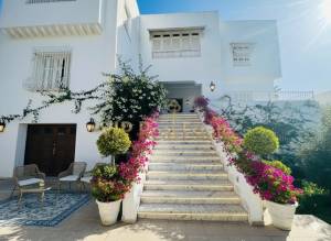 La Marsa&nbsp;Gammart&nbsp;Vente&nbsp;Maisons&nbsp;   villa de prestige  ref686a