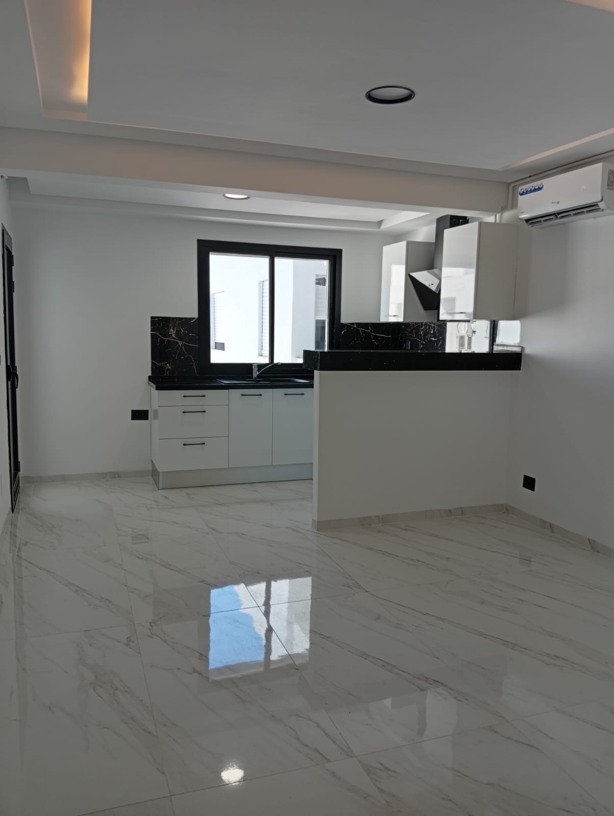La Marsa&nbsp;El Aouina&nbsp;Vente&nbsp;Appart. 2 pi�ces&nbsp;Un appartement s1 � l aouina cit� wahat