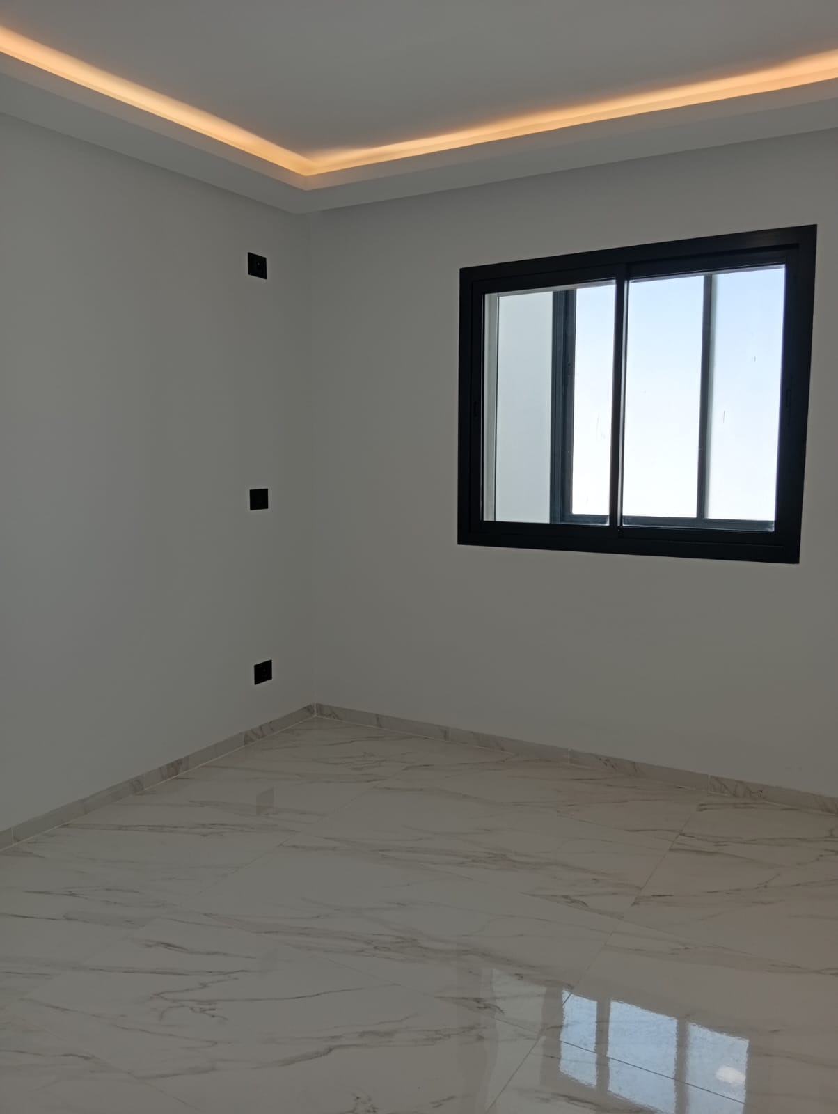 La Marsa&nbsp;El Aouina&nbsp;Vente&nbsp;Appart. 2 pi�ces&nbsp;Un appartement s1 � l aouina cit� wahat