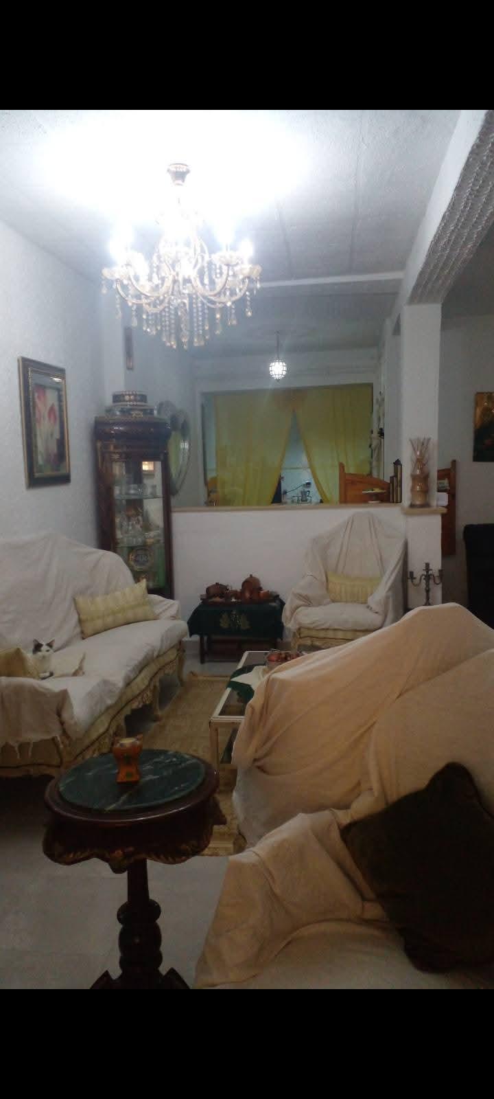 El Mourouj&nbsp;El Mourouj&nbsp;Vente&nbsp;Maisons&nbsp;Villa jumel�e de trois niveaux au mourouj 5