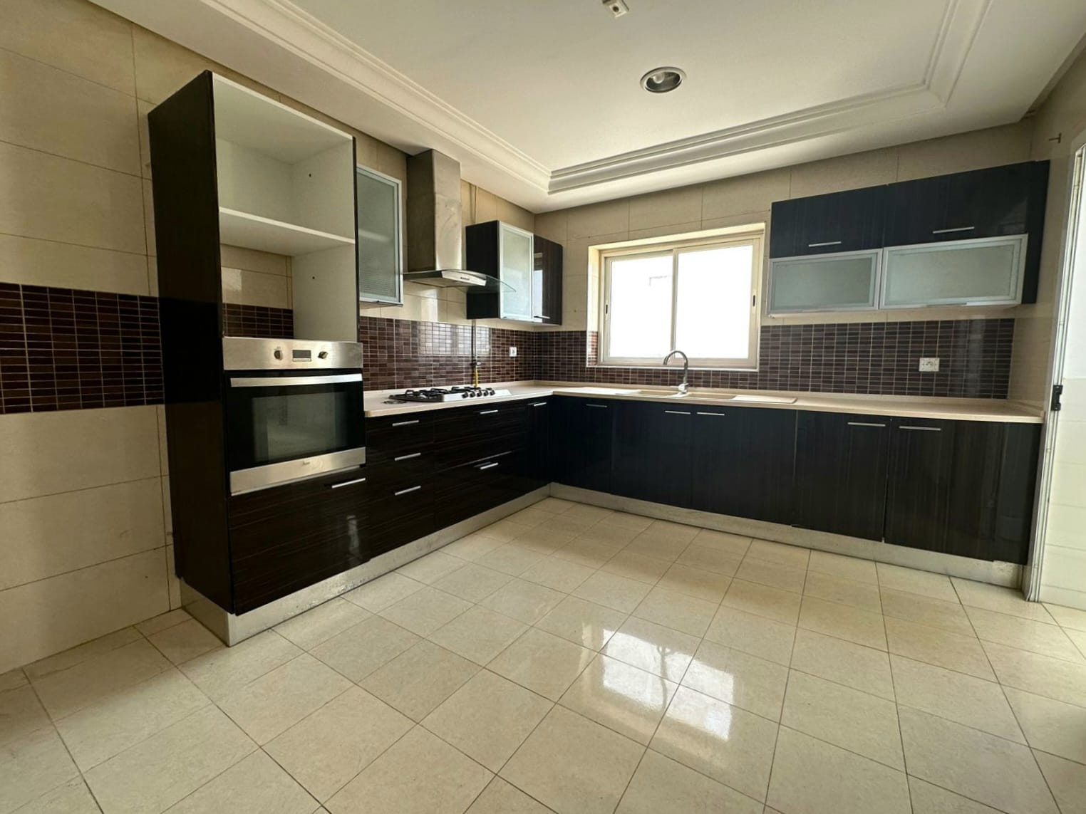 Ain Zaghouan&nbsp;Jardins de Carthage&nbsp;Location&nbsp;Appart. 4 pi�ces&nbsp;App s3 jardin de carthage pr�s de monoprix