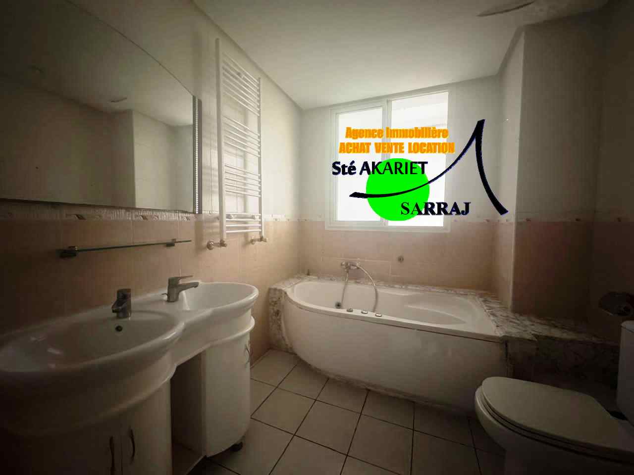 Sousse Ville&nbsp;Sousse&nbsp;Vente&nbsp;Appart. 5 pi�ces+&nbsp;Spacieux appartement s4 en face riadh palms