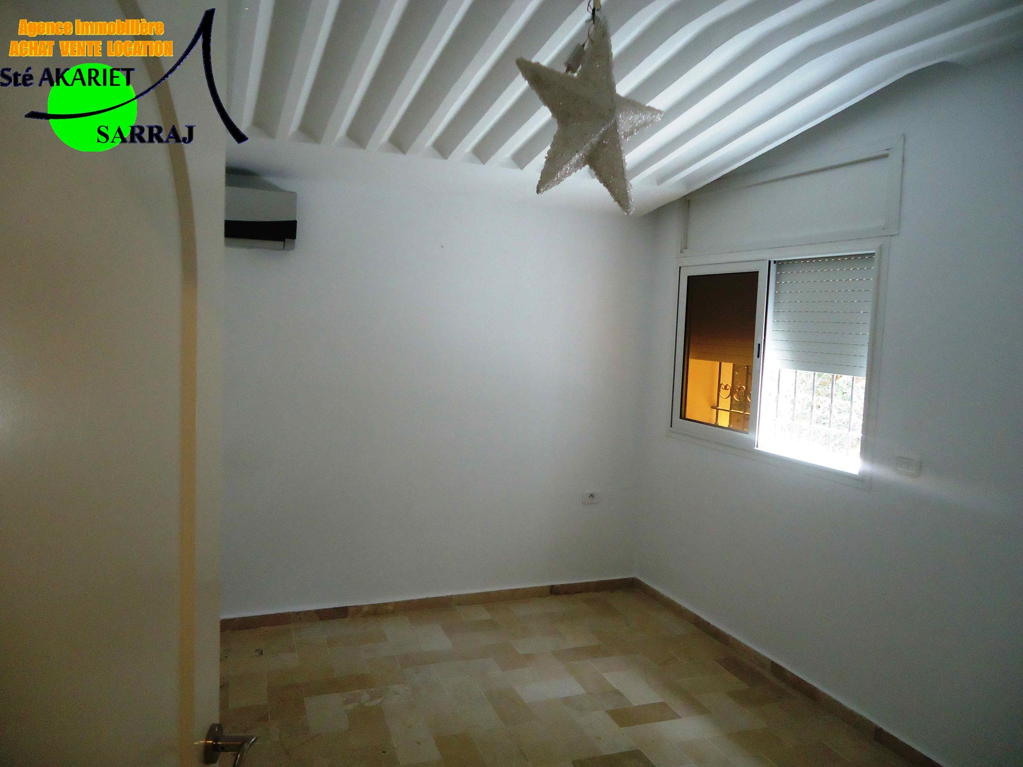 Sousse Jaouhara&nbsp;Khezama Ouest&nbsp;Vente&nbsp;Maisons&nbsp;Villa rdc et 1�r �tage � khzema ouest