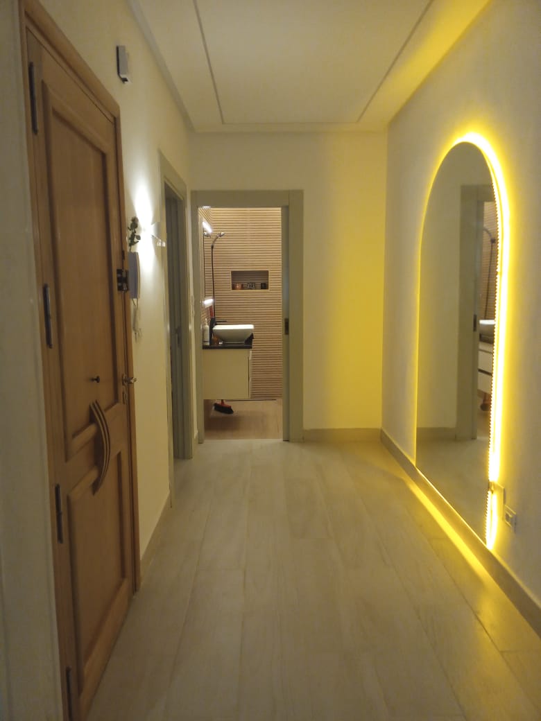 Mnihla&nbsp;Jardins d'el Menzah&nbsp;Vente&nbsp;Appart. 1 pi�ce&nbsp;Vnt studio jardin d'el menzah
