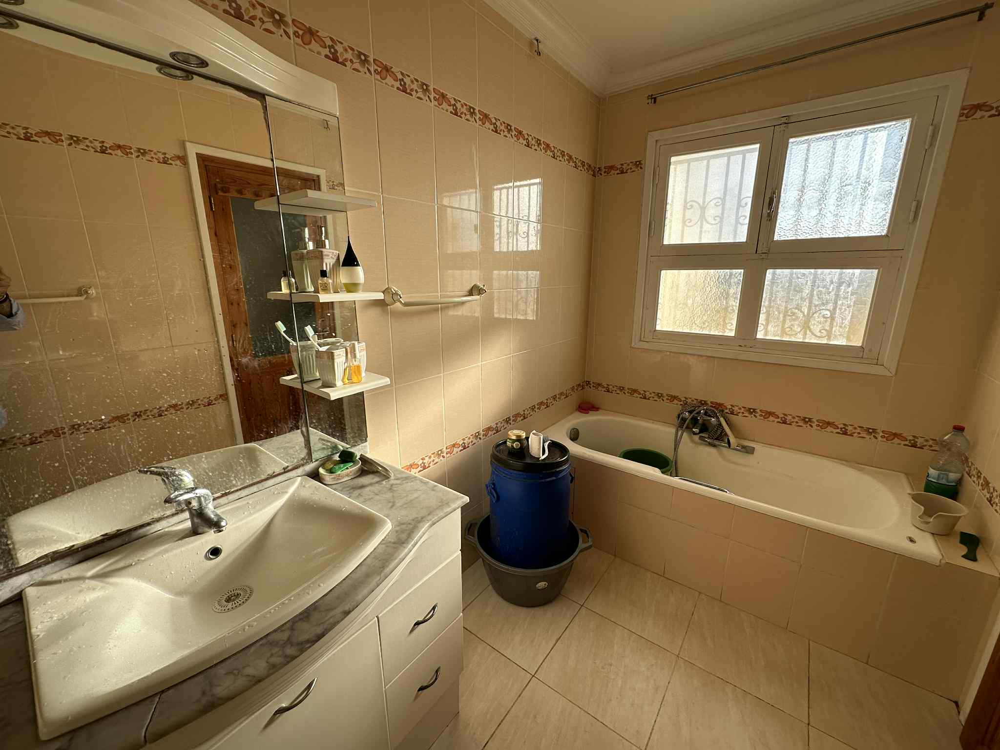 Raoued&nbsp;Cite Ennkhilet&nbsp;Vente&nbsp;Appart. 5 pi�ces+&nbsp;Appart s4 avec terrasse � enkhilet