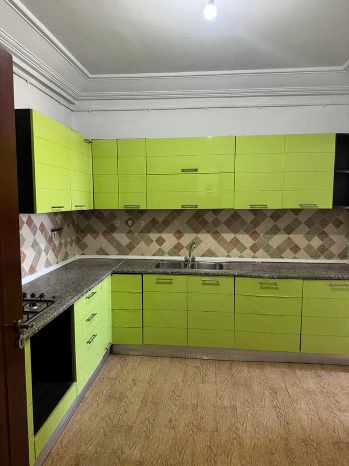 El Mourouj&nbsp;El Mourouj&nbsp;Location&nbsp;Appart. 3 pi�ces&nbsp;Appartement  mourouj 4 en face m�tro