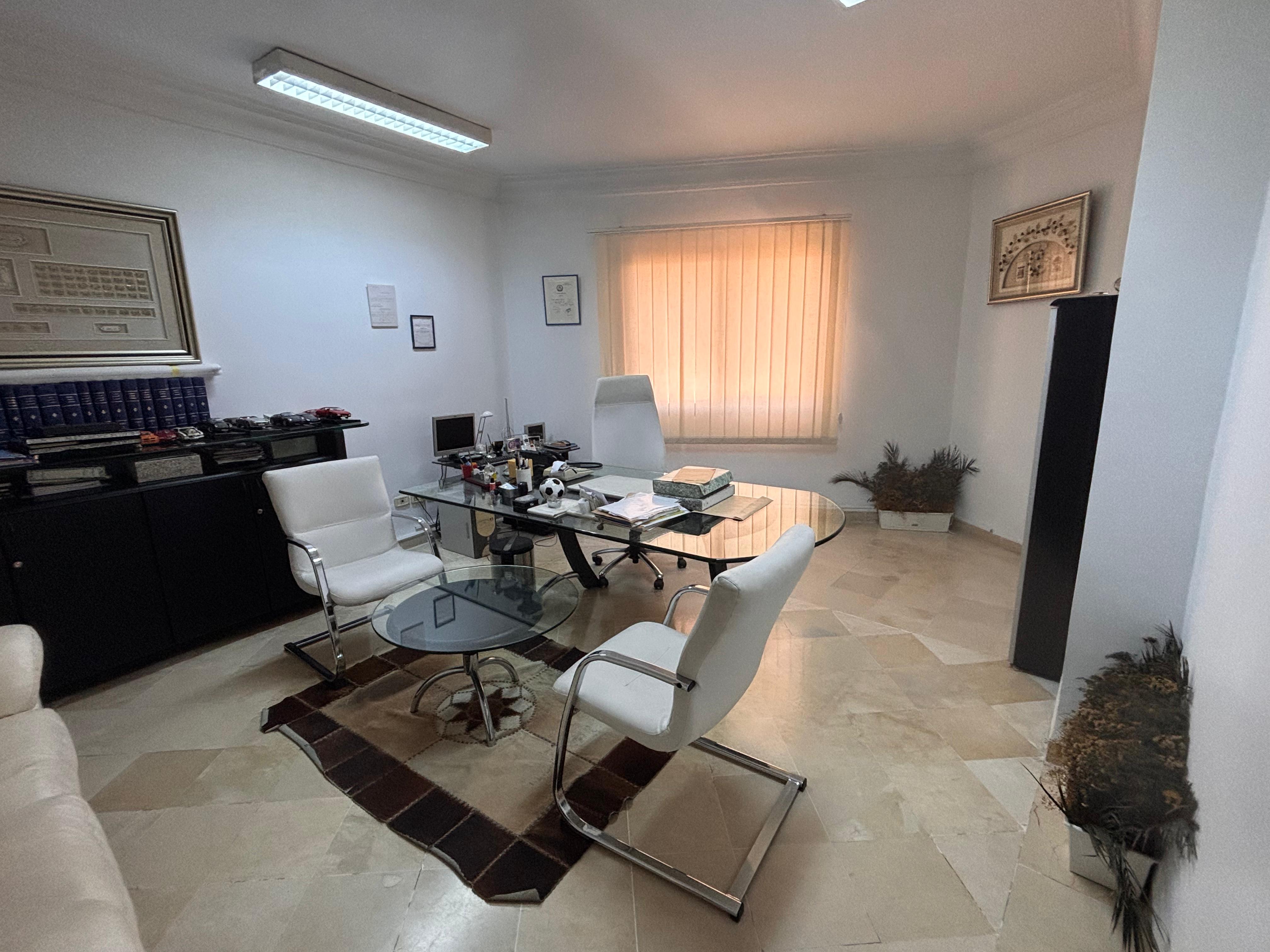 Bab Bhar&nbsp;Montplaisir&nbsp;Vente&nbsp;Autre&nbsp;Bureau h3 a jeanne d'arc