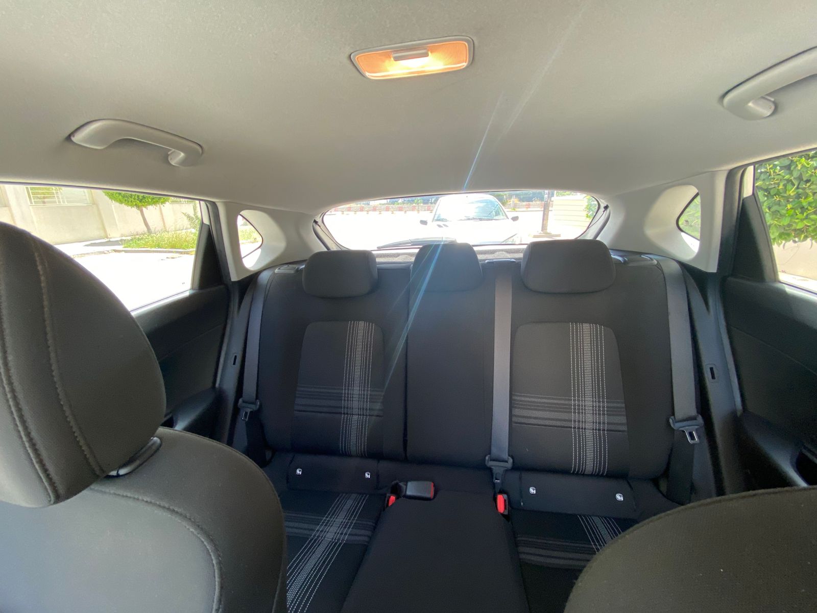 Ain Zaghouan&nbsp;Jardins de Carthage&nbsp;Hyundai&nbsp;Autre Mod�le&nbsp;I20 vitesse automatique