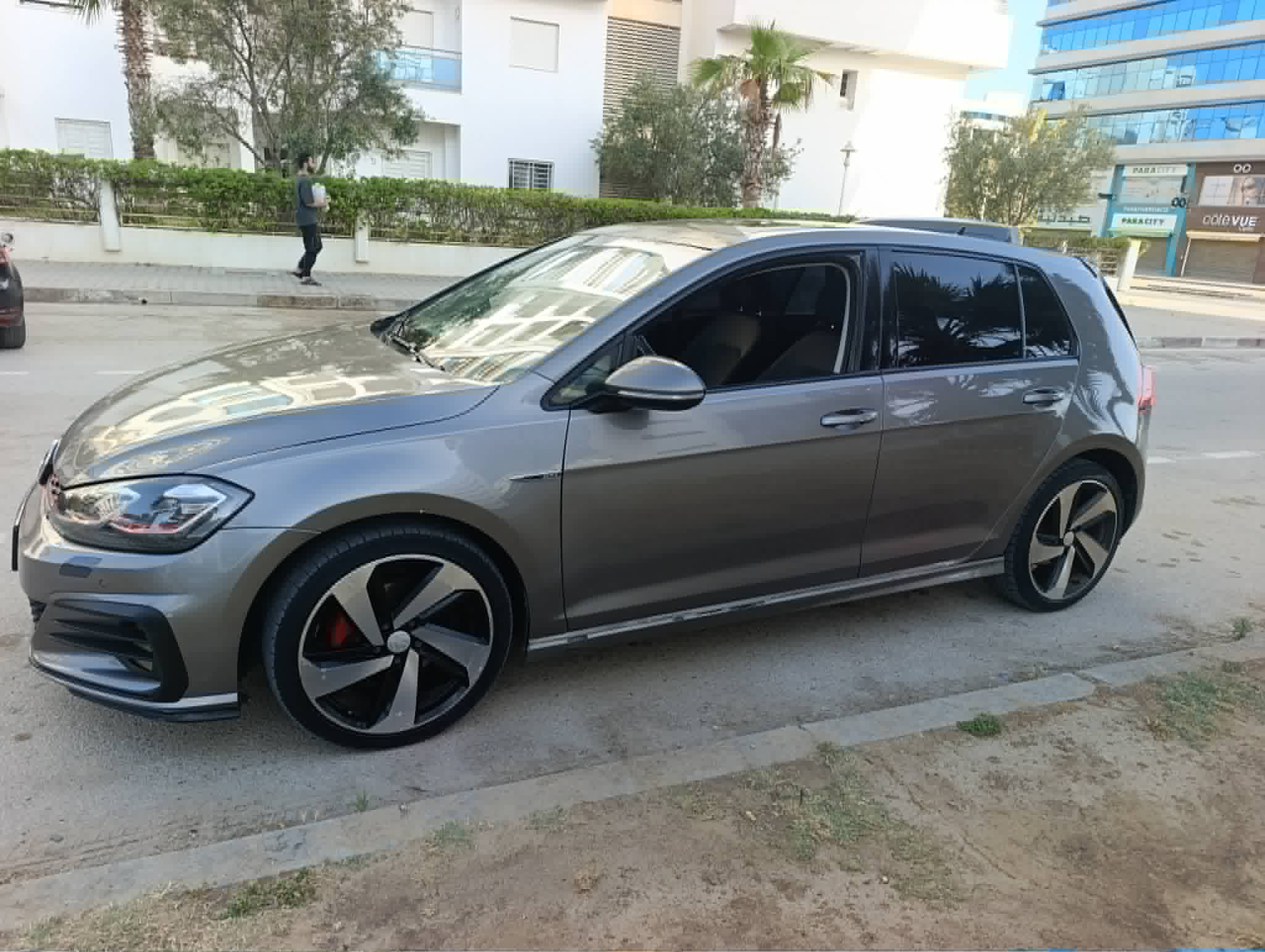 Ariana Ville&nbsp;Ariana&nbsp;Volkswagen&nbsp;Golf 7&nbsp;Golf 7 premi�re main