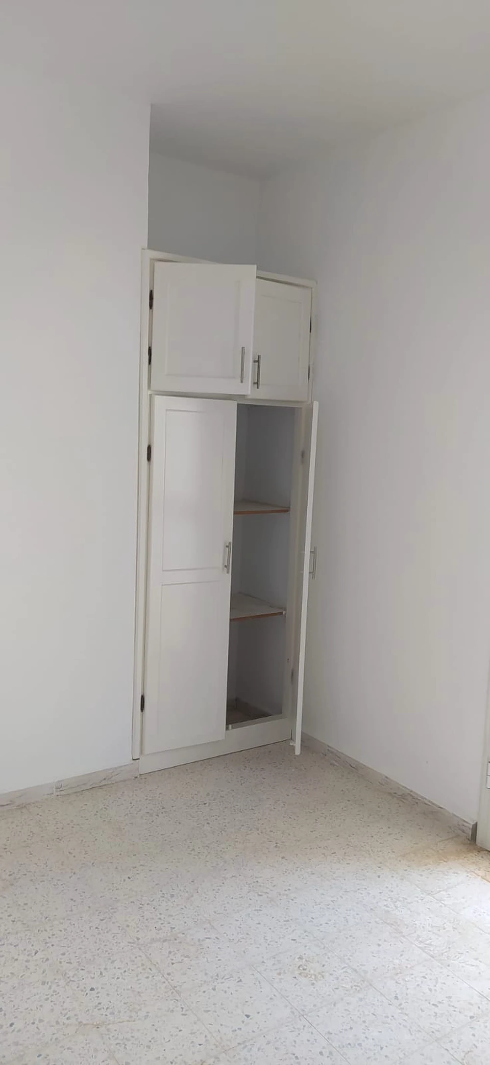 Gabes Sud&nbsp;Sidi Boulbaba&nbsp;Location&nbsp;Maisons&nbsp;Maison salon et 3 chambres