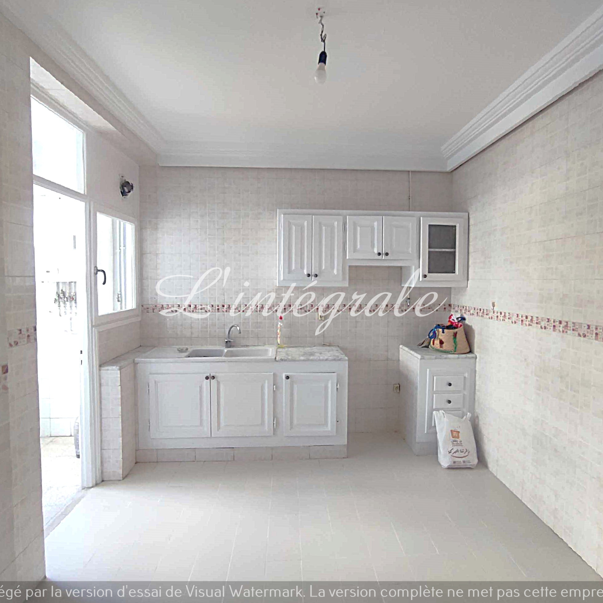 Ariana Ville&nbsp;Cite Ennasr 2&nbsp;Location&nbsp;Appart. 3 pi�ces&nbsp;Joli s2 enasser2