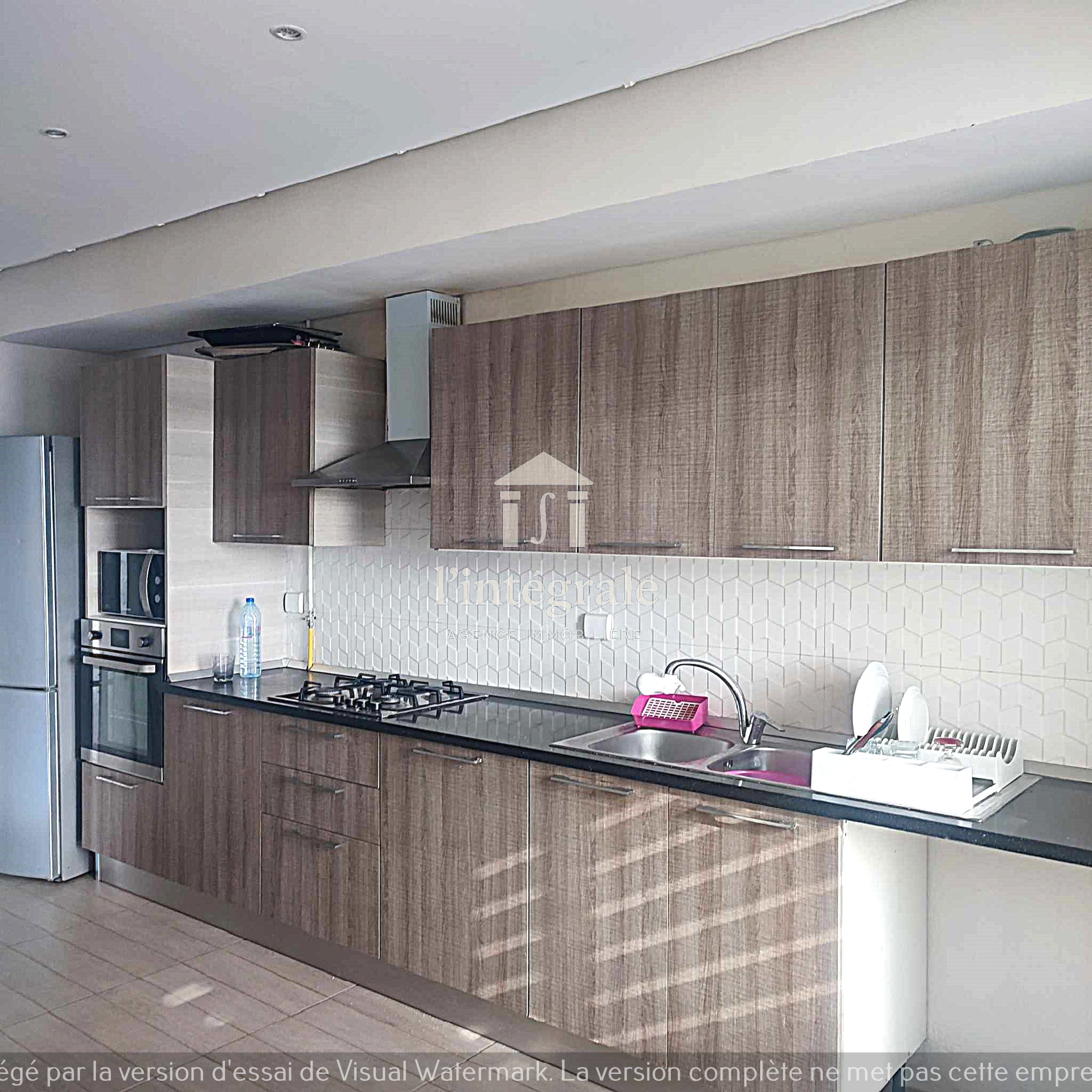 Ariana Ville&nbsp;Cite Ennasr 2&nbsp;Vente&nbsp;Appart. 3 pi�ces&nbsp;S2 haut standing avec parking et cellier