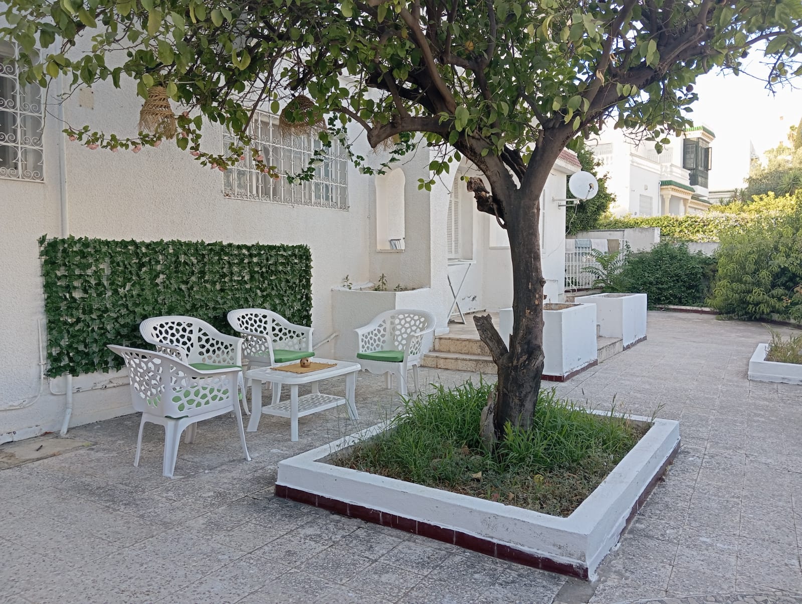 Ariana Ville&nbsp;El Menzah 6&nbsp;Vente&nbsp;Maisons&nbsp;Villa d angle � menzah 6
