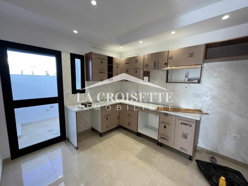 La Marsa&nbsp;Cite El Moustakbel (La Marsa)&nbsp;Bureaux & Commerces&nbsp;Bureau&nbsp;Bureau h1 � la marsa mbl0615