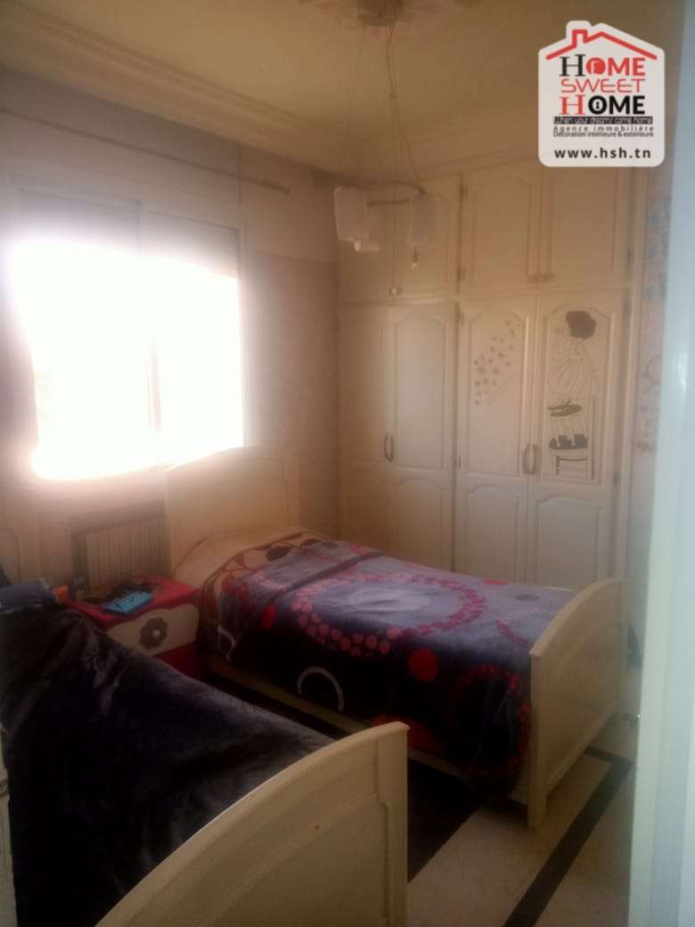 Ben Arous&nbsp;Ben Arous&nbsp;Vente&nbsp;Appart. 4 pi�ces&nbsp;Etage de villa amigos � ben arous