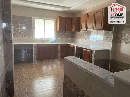 Soliman&nbsp;Soliman&nbsp;Vente&nbsp;Appart. 5 pi�ces+&nbsp;Villa angie � slimane plage