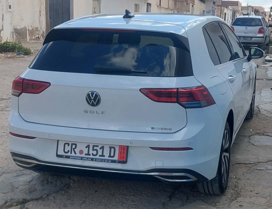Ain Zaghouan&nbsp;Ain Zaghouan&nbsp;Volkswagen&nbsp;Golf SW&nbsp;Golf 8 style hybride rechargeable imp d'allemagne