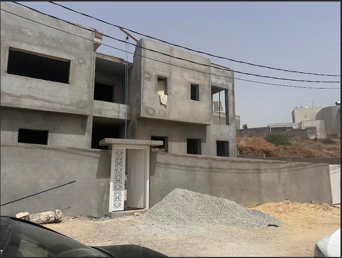 Mnihla&nbsp;Cite Ennasr&nbsp;Vente&nbsp;Maisons&nbsp;Villa inachev�e cit� el faouz