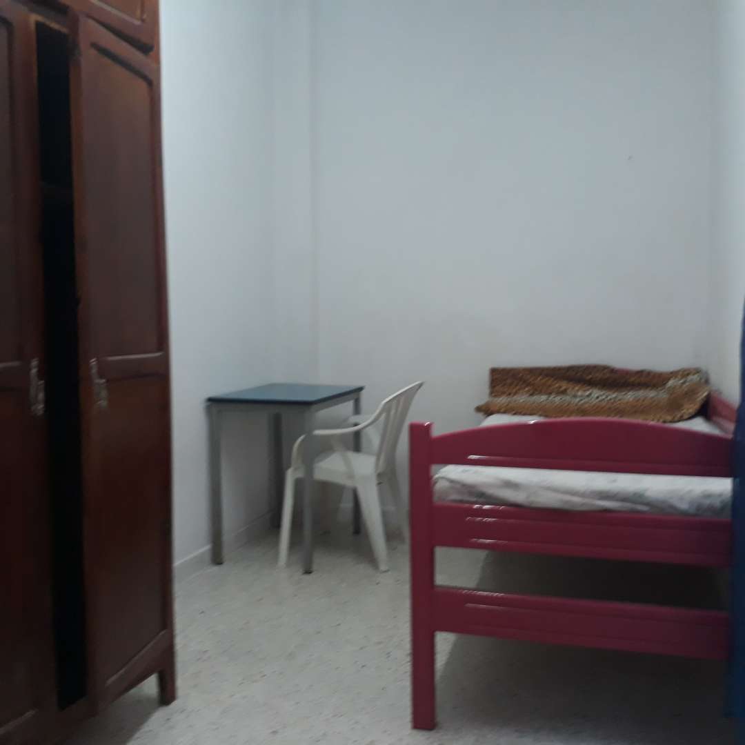 Bab Souika&nbsp;Bab Saadoun&nbsp;Location&nbsp;Appart. 1 pi�ce&nbsp;Locachambre