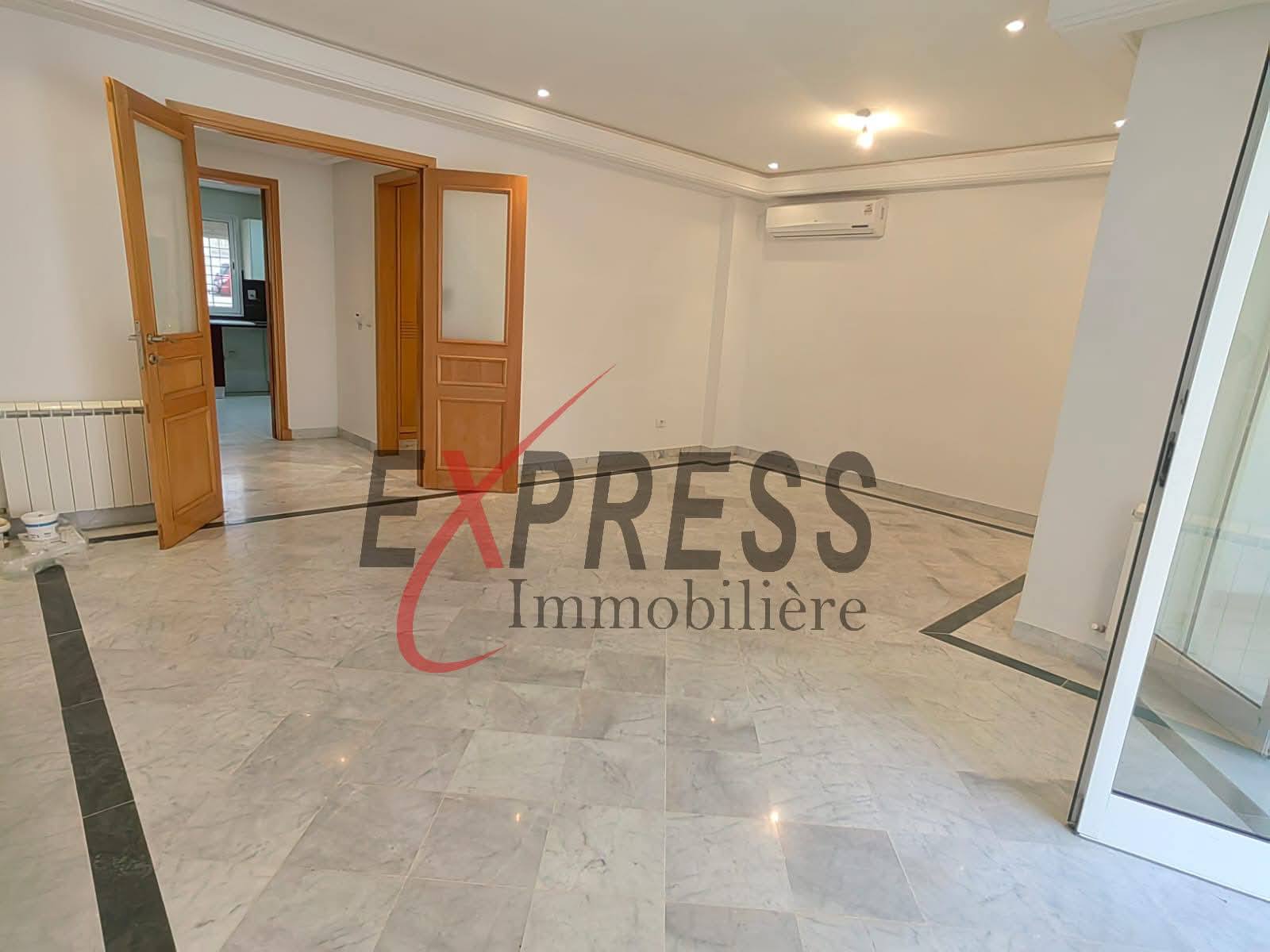 Ariana Ville&nbsp;Cite Ennasr 2&nbsp;Vente&nbsp;Appart. 4 pi�ces&nbsp;Un appart s3 spacieux et haut standing