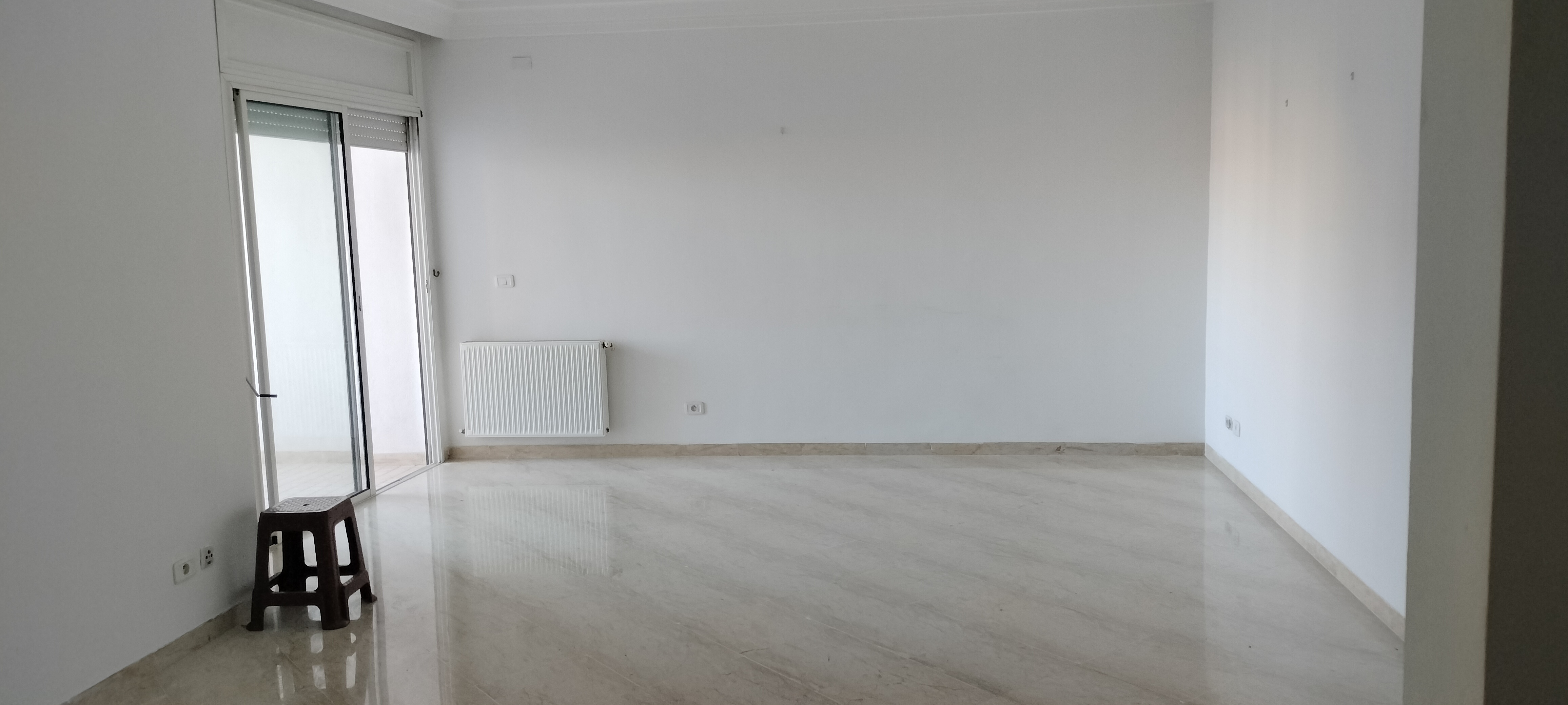 El Menzah&nbsp;El Menzah 9&nbsp;Vente&nbsp;Appart. 4 pi�ces&nbsp;Beau appart s3 jardin menzeh 2 avec parking