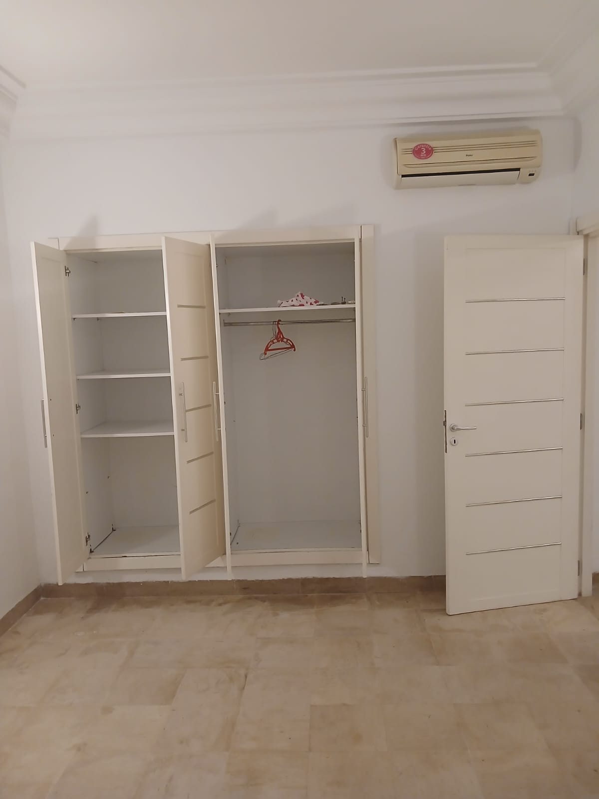 Ariana Ville&nbsp;Cite Ennasr 2&nbsp;Vente&nbsp;Appart. 2 pi�ces&nbsp;Bel appartementtitr�  ennasr 2