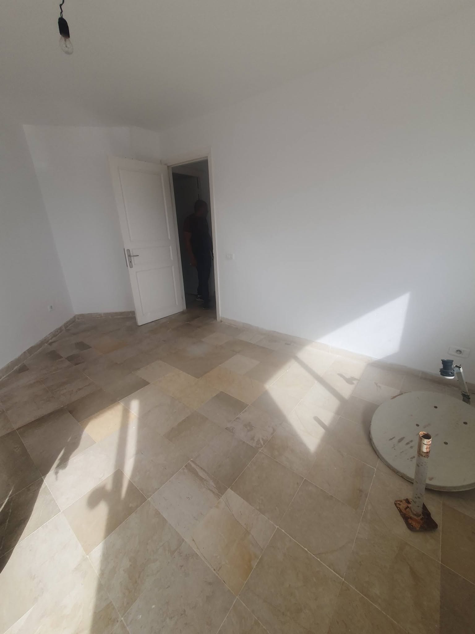 El Menzah&nbsp;El Manar 1&nbsp;Location&nbsp;Appart. 1 pi�ce&nbsp;Superb appart s1 lumineux