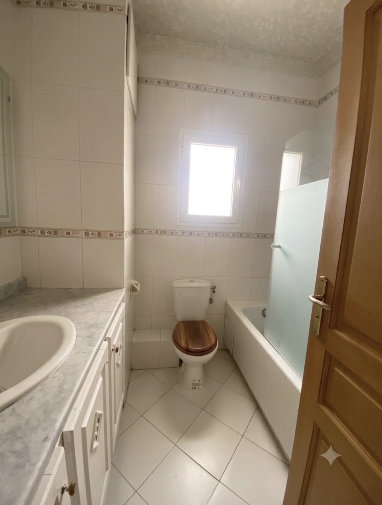 La Marsa&nbsp;El Aouina&nbsp;Vente&nbsp;Appart. 3 pi�ces&nbsp;S2 avec suite parentale jardins laouina