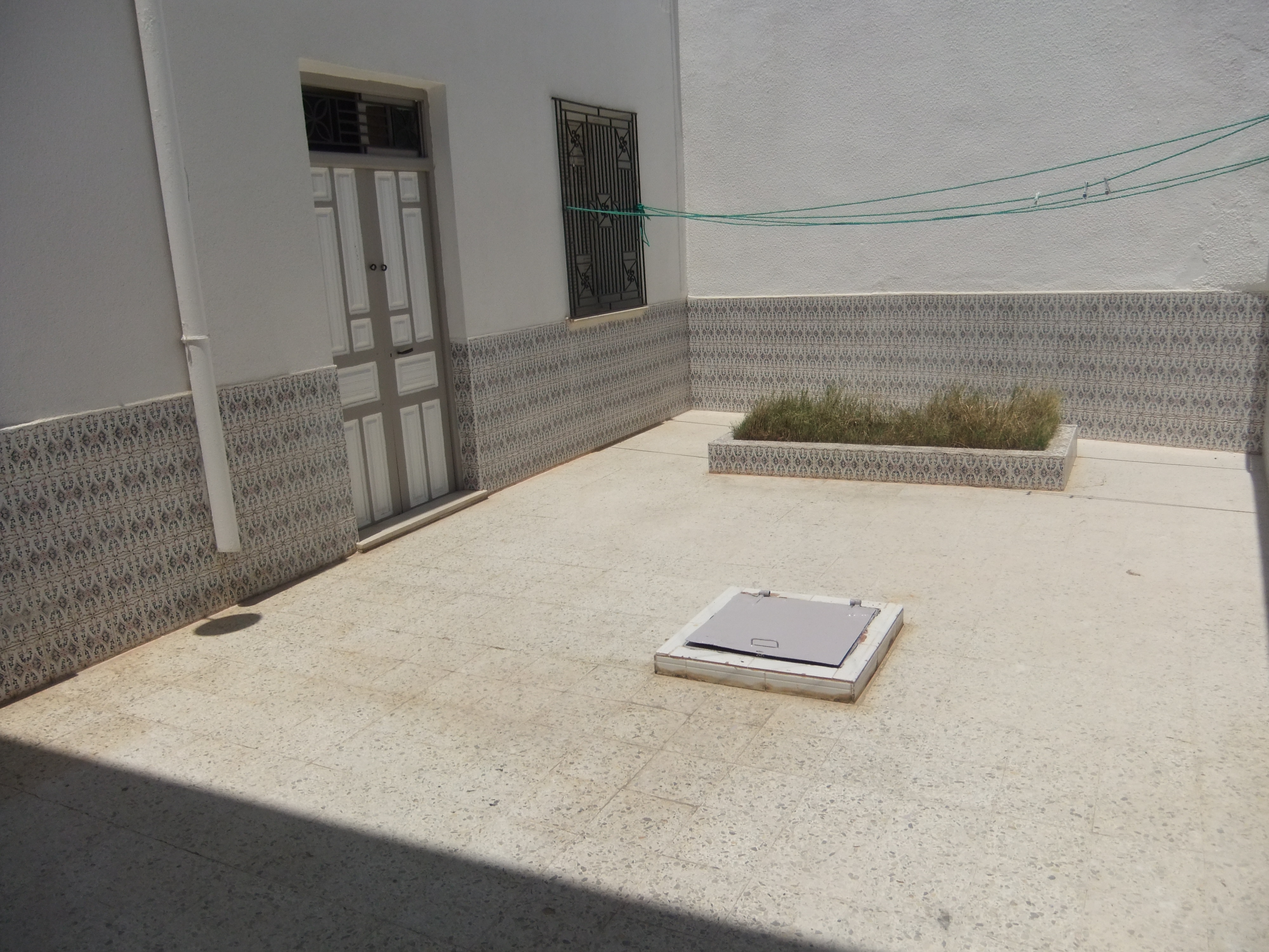 Ksour Essaf&nbsp;Ksour Essaf&nbsp;Vente&nbsp;Maisons&nbsp;Lot 2 maisons et 2 grands garages