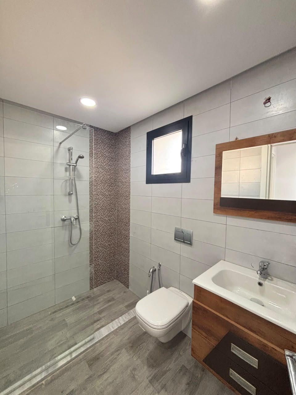 Ariana Ville&nbsp;Nouvelle Ariana&nbsp;Location&nbsp;Appart. 2 pi�ces&nbsp;Appartement s2 jamais habite a  nouvelle ariana