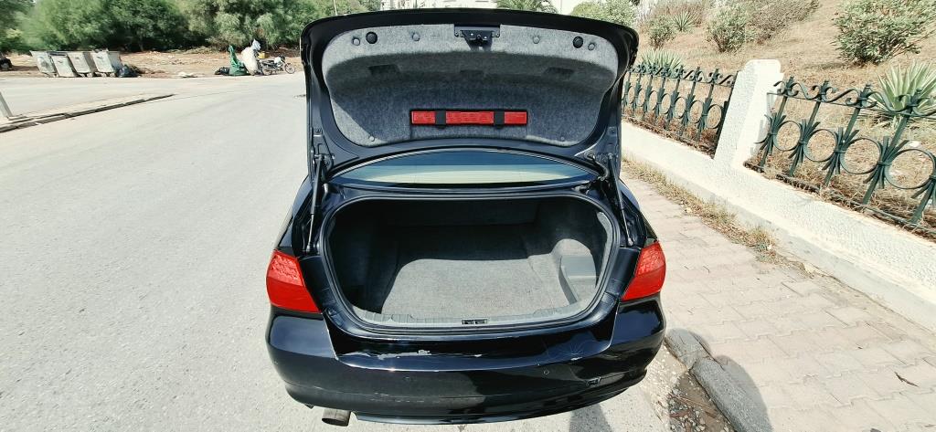 El Menzah&nbsp;El Menzah 4&nbsp;Bmw&nbsp;Serie 3&nbsp;Bmw 316i e90