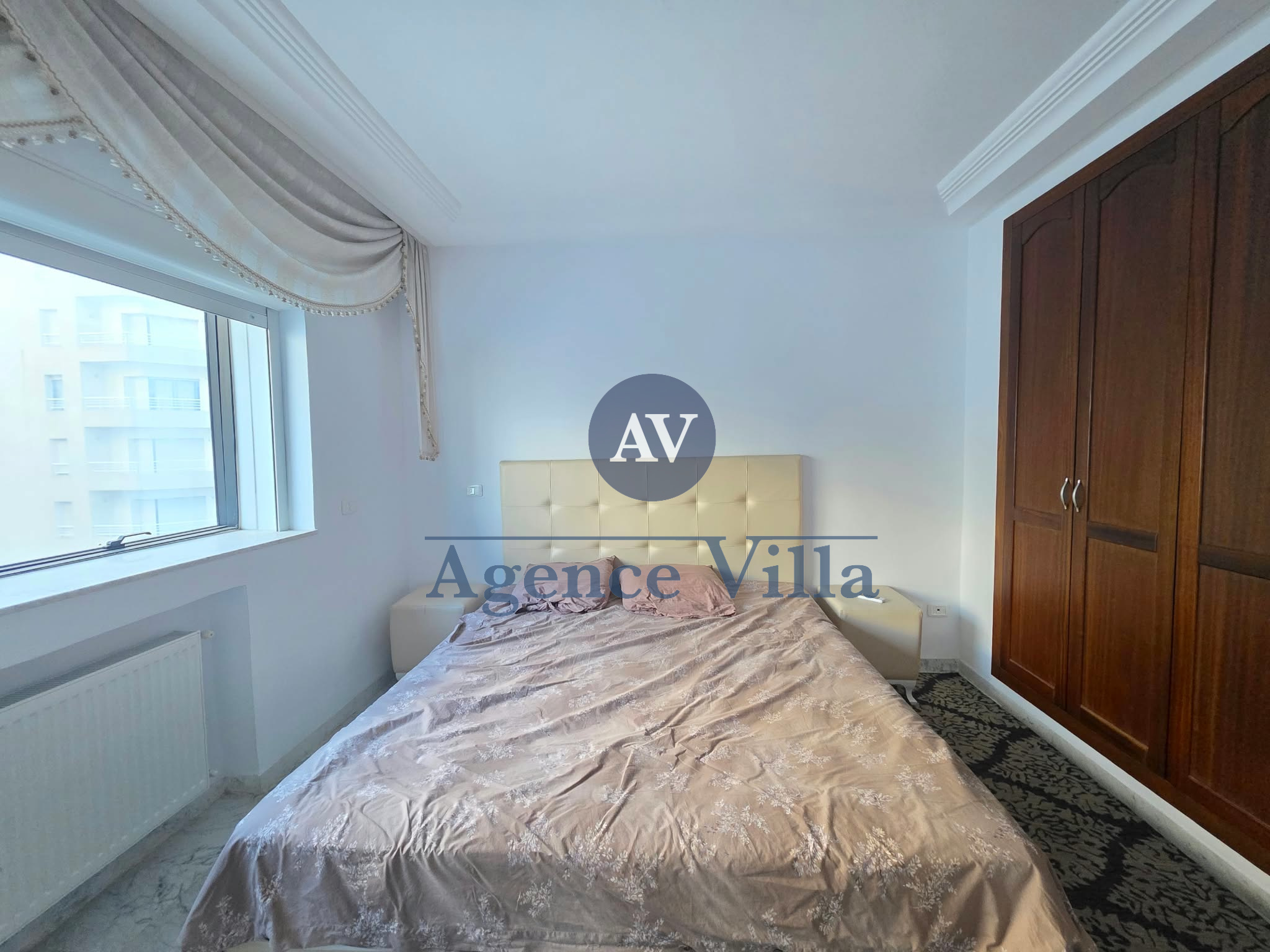 La Marsa&nbsp;Berge Du Lac&nbsp;Location&nbsp;Appart. 4 pi�ces&nbsp;Un apparemment s3 meubl� ou vide au lac 2
