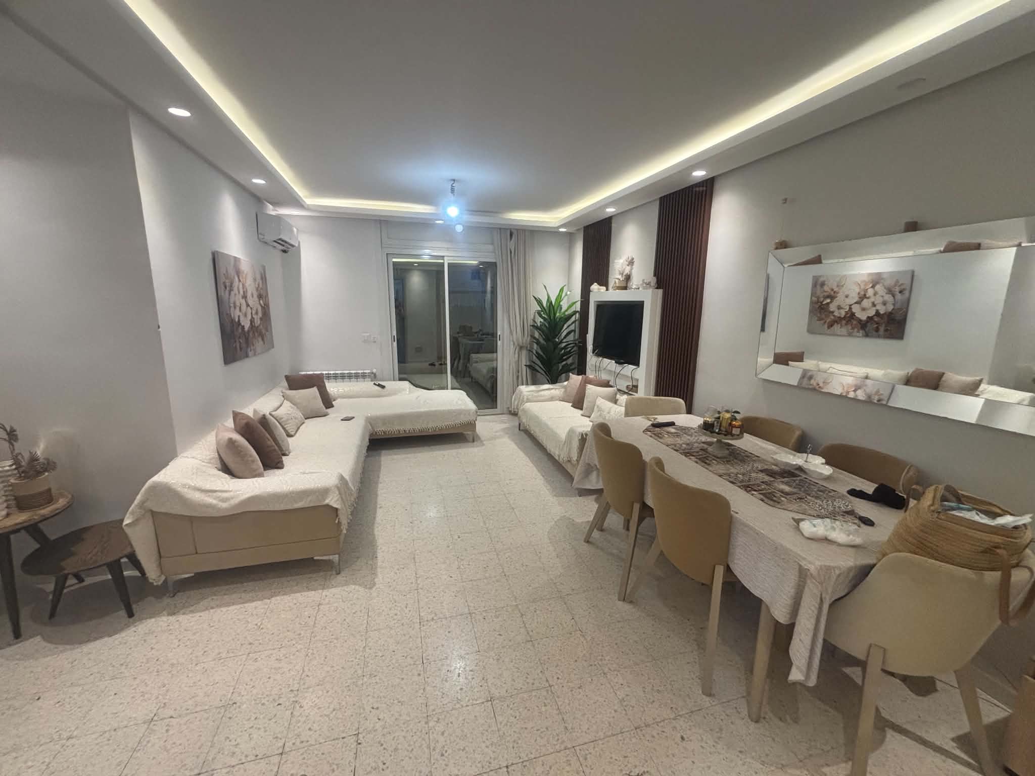 Raoued&nbsp;Cite Ennour Jaafar&nbsp;Vente&nbsp;Appart. 4 pi�ces&nbsp;Appartement 4 pieces