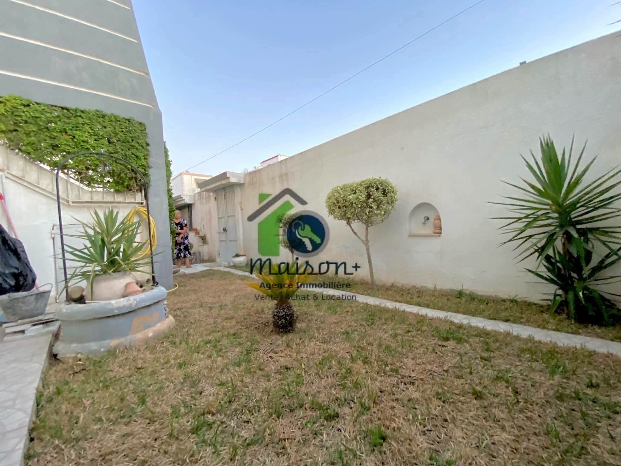 El Mourouj&nbsp;El Mourouj&nbsp;Vente&nbsp;Duplex&nbsp;Villa � mourouj 1