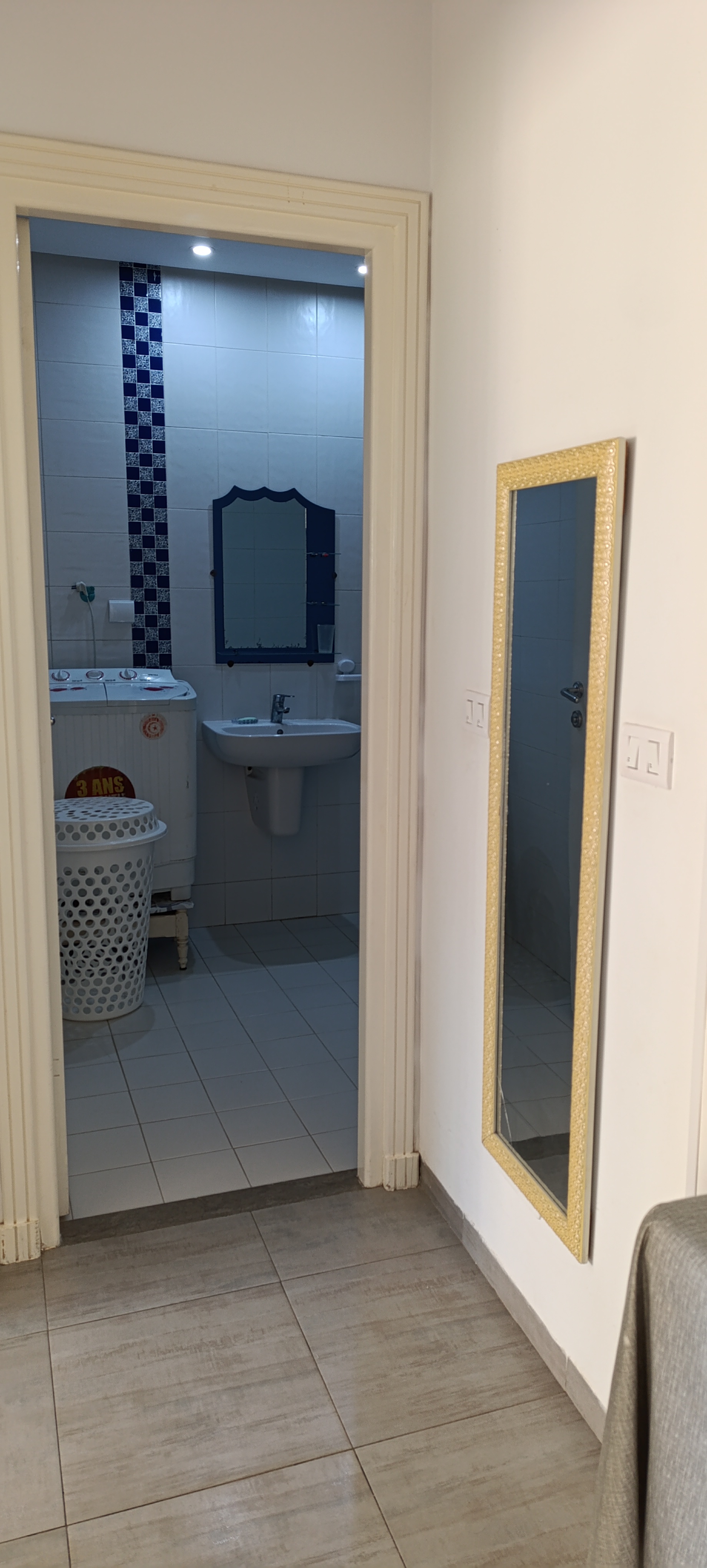 Mahdia&nbsp;Mahdia Hiboun&nbsp;Location&nbsp;Appart. 1 pi�ce&nbsp;Aappartement � mahdia p�riode d'hiver