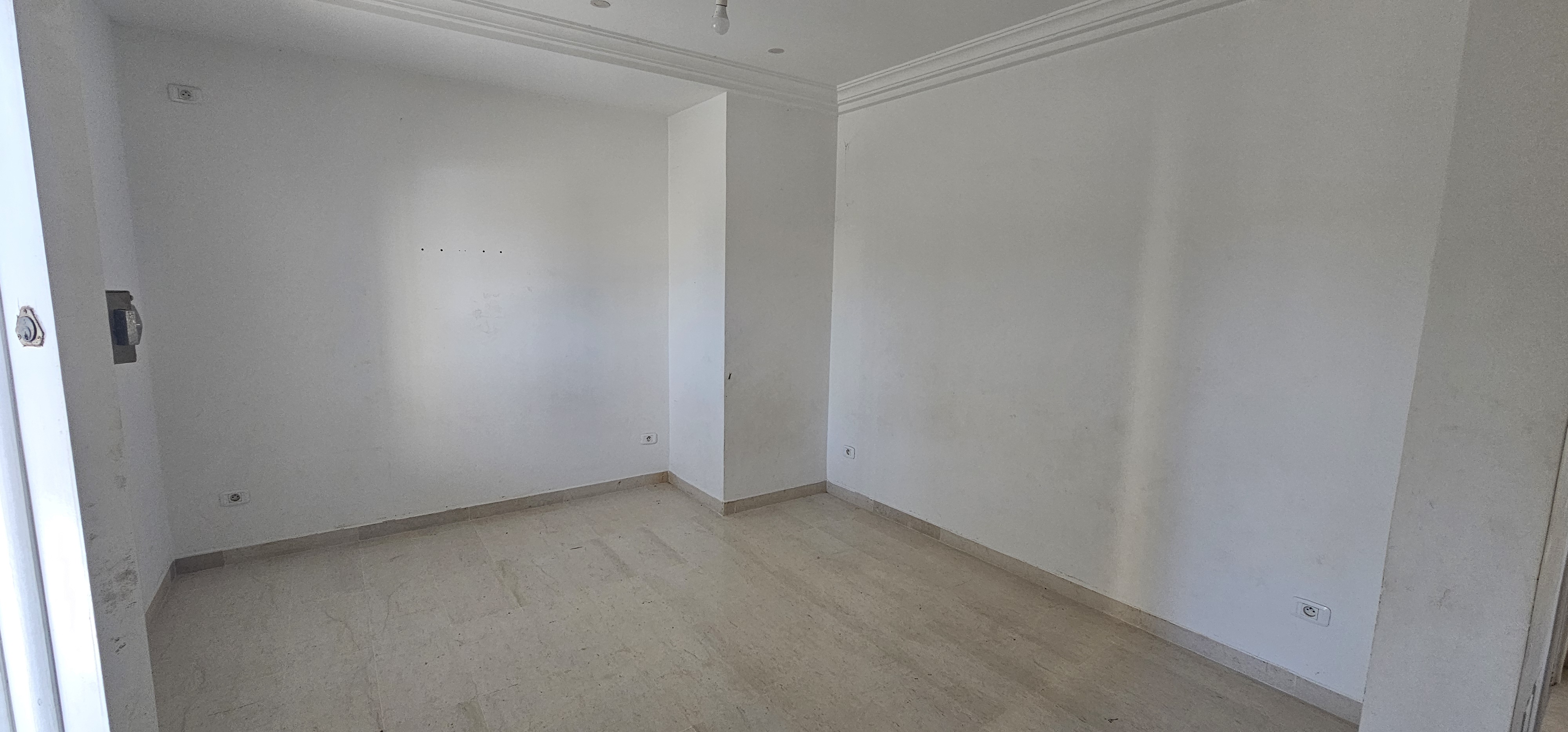 Raoued&nbsp;Cite Ennour Jaafar&nbsp;Location&nbsp;Appart. 4 pi�ces&nbsp;Bel appartement � ne pas rater
