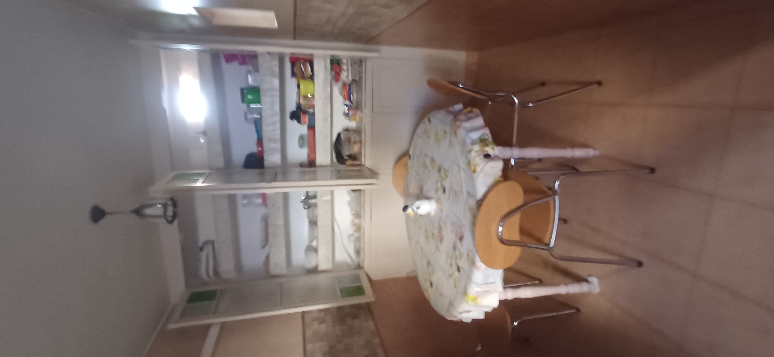 Carthage&nbsp;Amilcar&nbsp;Location&nbsp;Appart. 2 pi�ces&nbsp;Une place dans un chambre � deux  filles