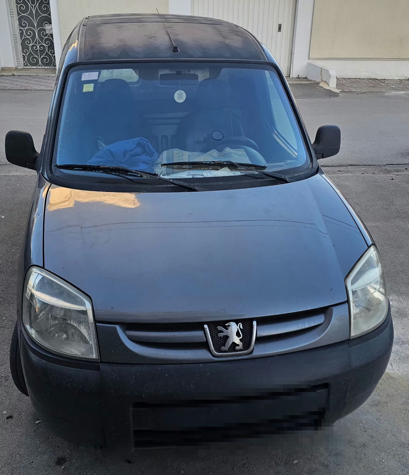 La Marsa&nbsp;El Aouina&nbsp;Peugeot&nbsp;Partner&nbsp;Bonne accession