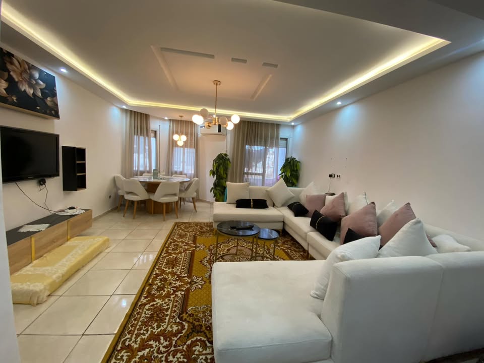 El Menzah&nbsp;El Manar 1&nbsp;Vente&nbsp;Appart. 3 pi�ces&nbsp;Tres joli apparts3 manar 1