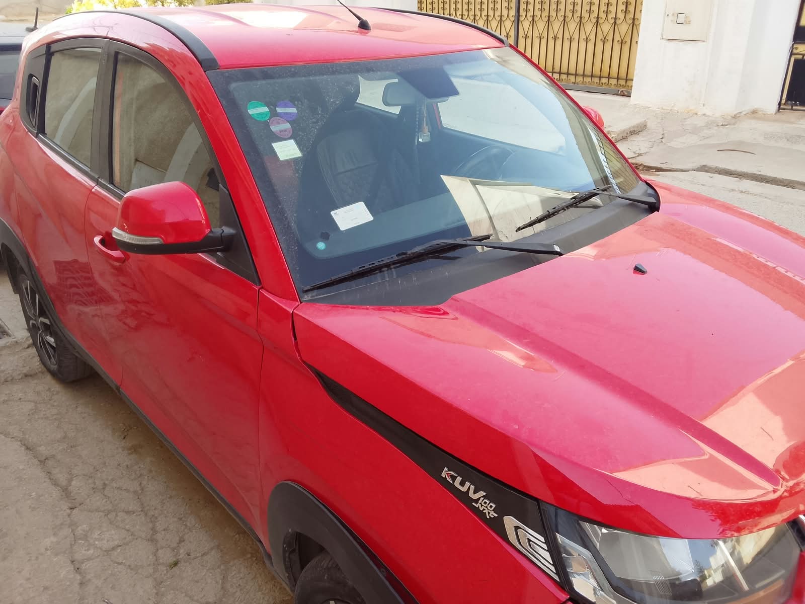 La Soukra&nbsp;Borj Louzir&nbsp;Mahindra&nbsp;Autre Mod�le&nbsp;Mahindra k8