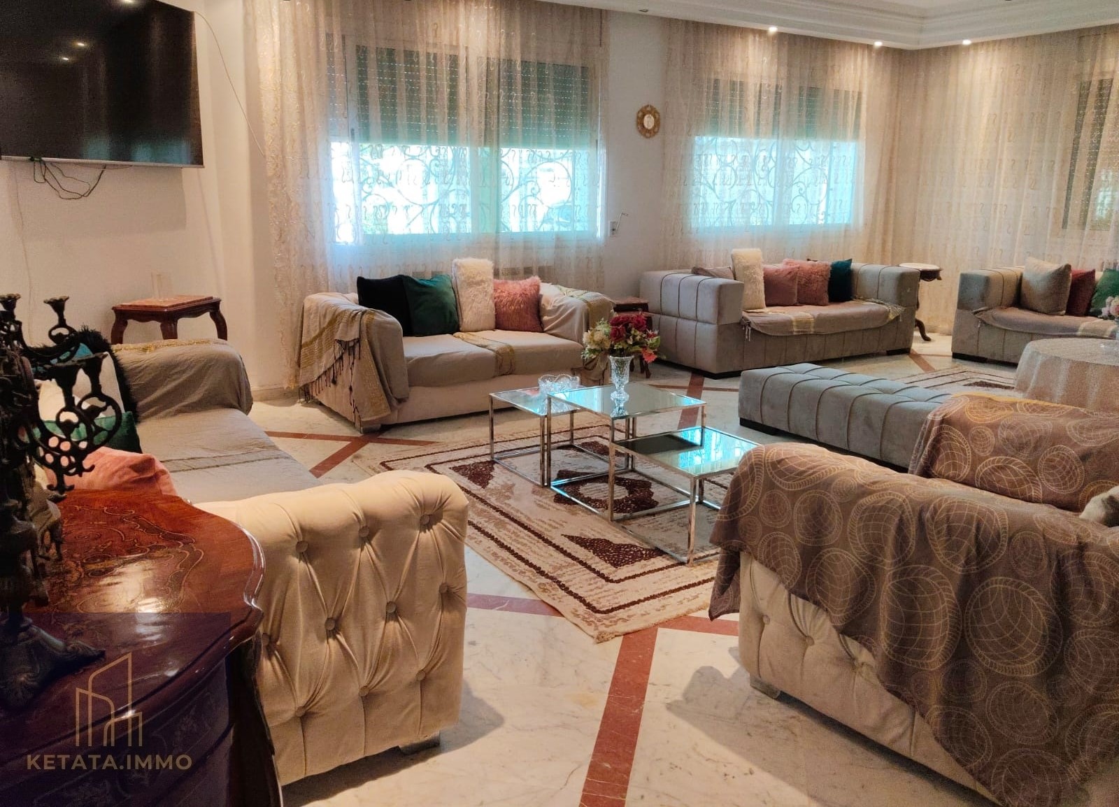 La Soukra&nbsp;Chotrana 2&nbsp;Location&nbsp;Maisons&nbsp;Soukra chotrana2 loc villa nuit� ref 205