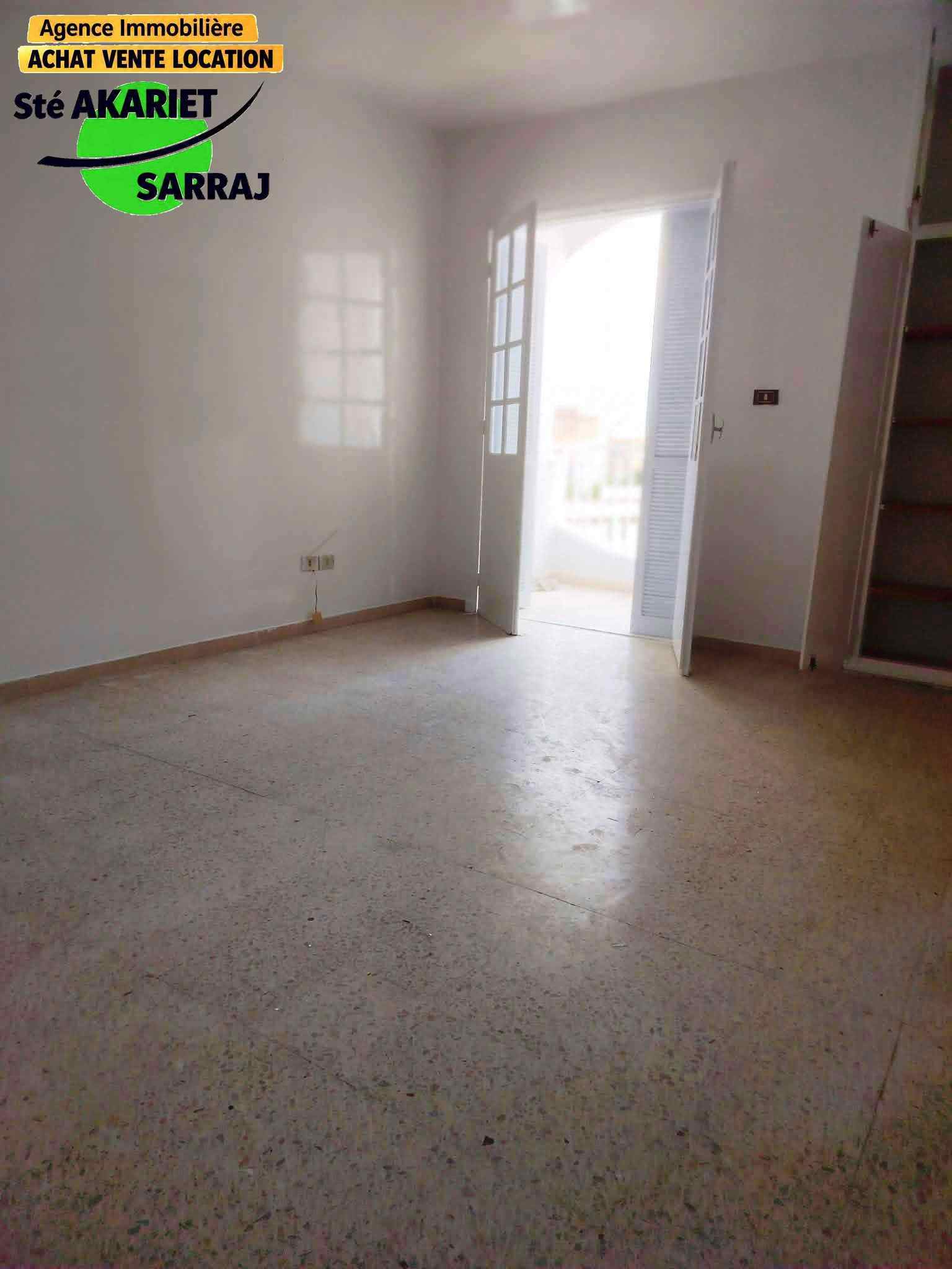 Sousse Ville&nbsp;Sousse Corniche&nbsp;Vente&nbsp;Appart. 3 pi�ces&nbsp;Spacieux s2 pr�s la poste de corniche sousse