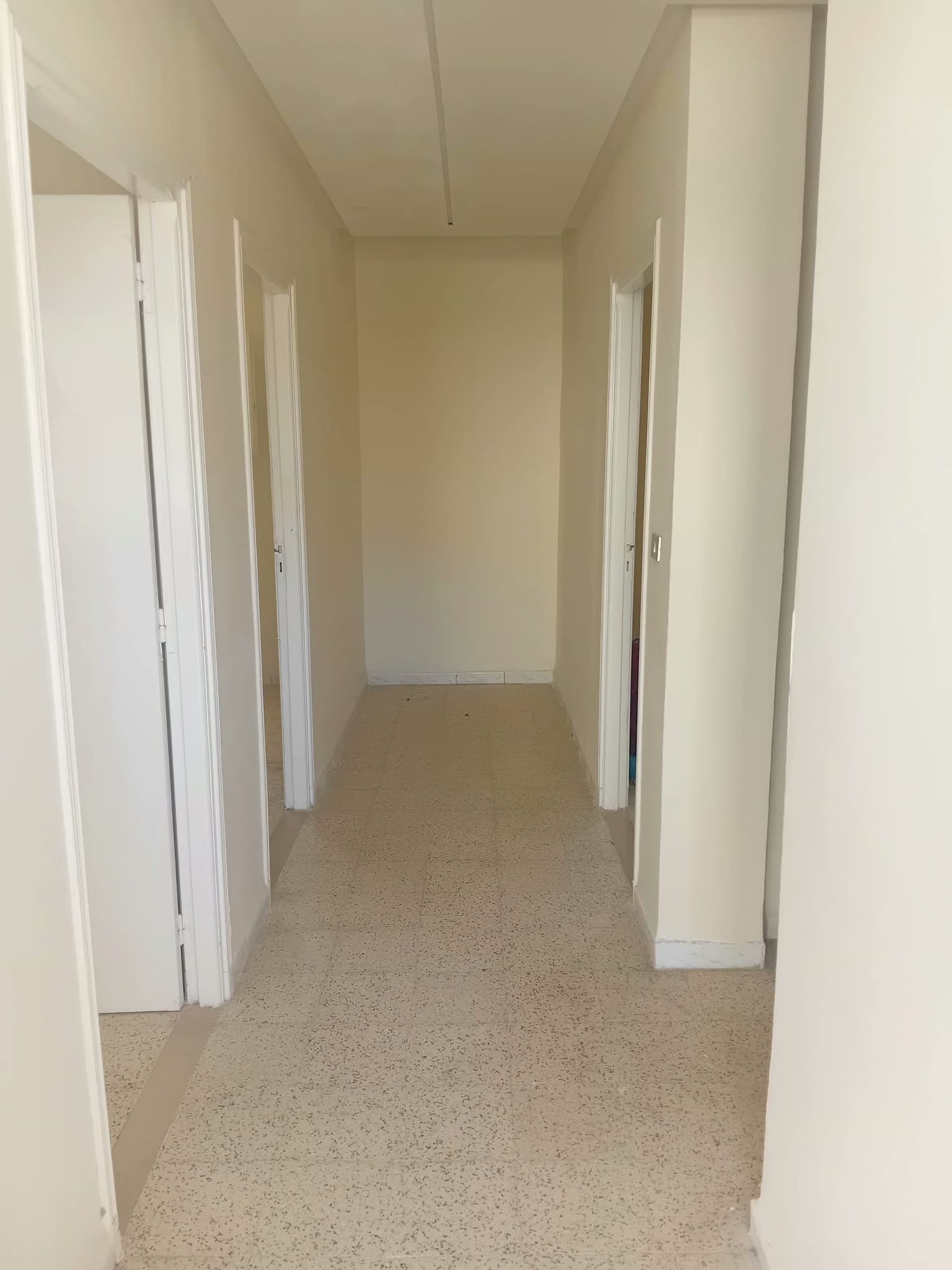 Raoued&nbsp;Cite Essahafa&nbsp;Vente&nbsp;Maisons&nbsp;Maison deux etages entre jafaar et cite esahafa