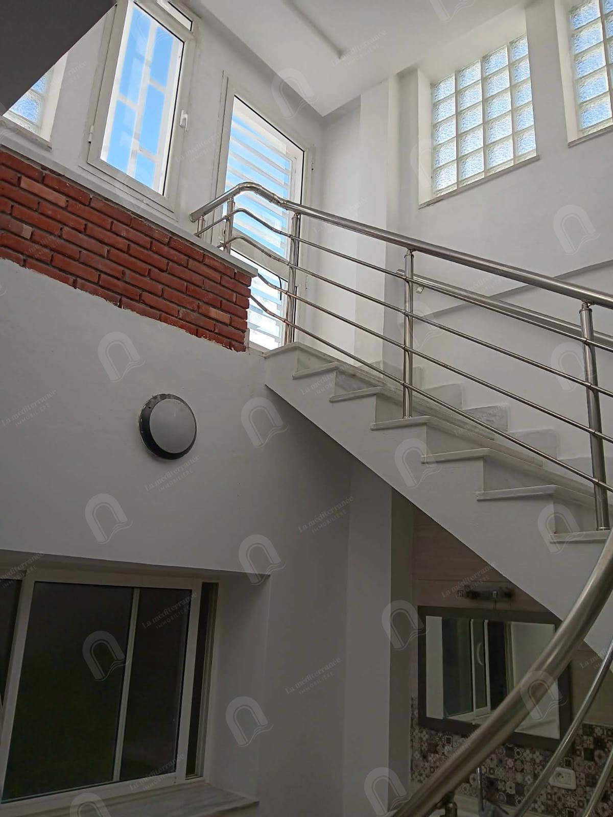 Le Bardo&nbsp;Le Bardo&nbsp;Vente&nbsp;Appart. 3 pi�ces&nbsp;�tage de villa s2 au bardo