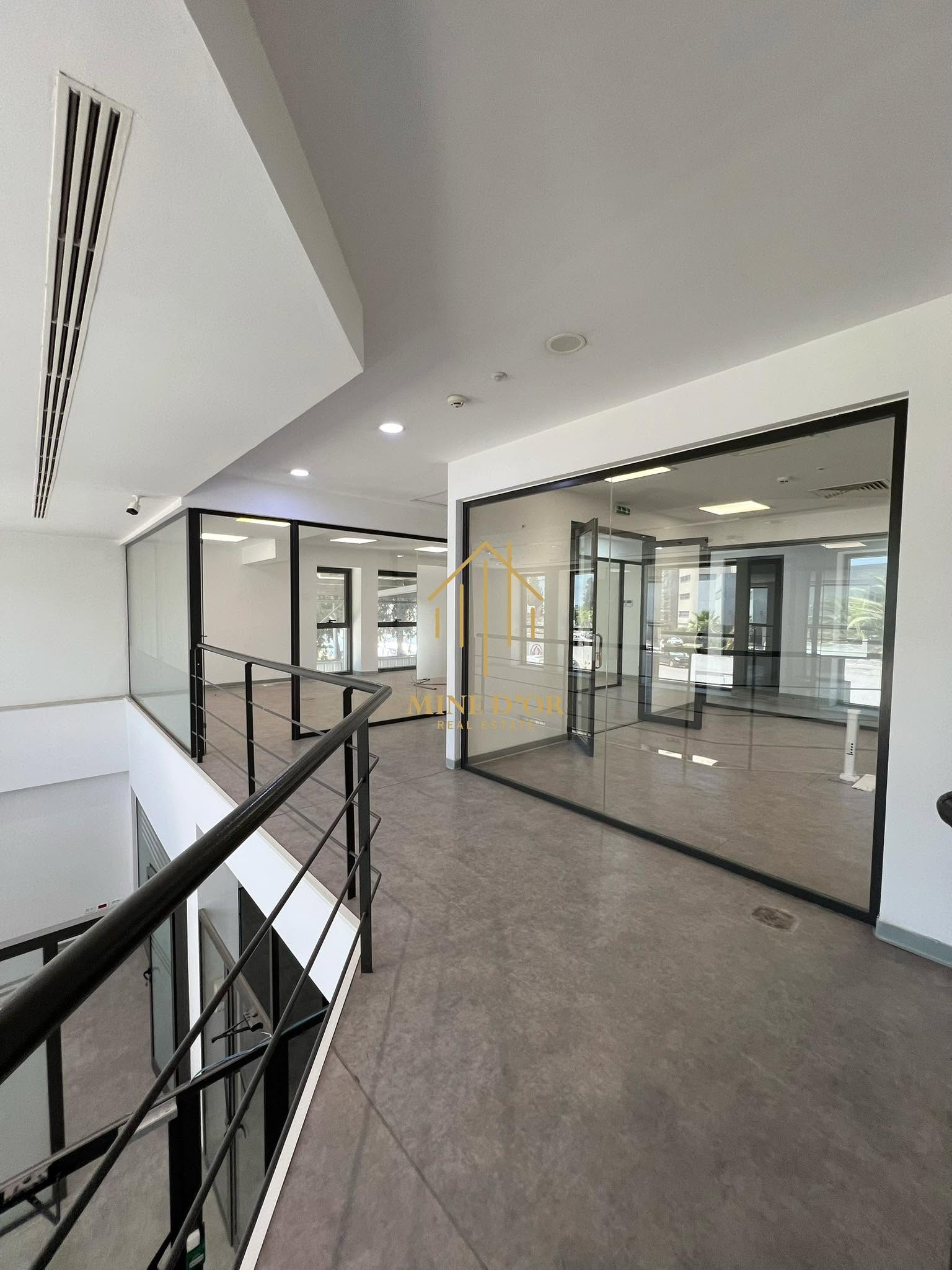 La Soukra&nbsp;Charguia 2&nbsp;Bureaux & Commerces&nbsp;Bureau&nbsp;3 bureaux de haut standing � charguia 2